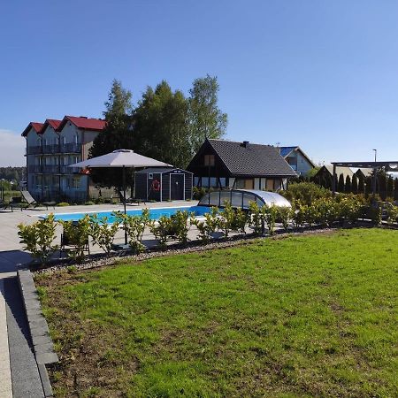 Domki Letniskowe Blekit Jastrzębia Góra Exteriör bild